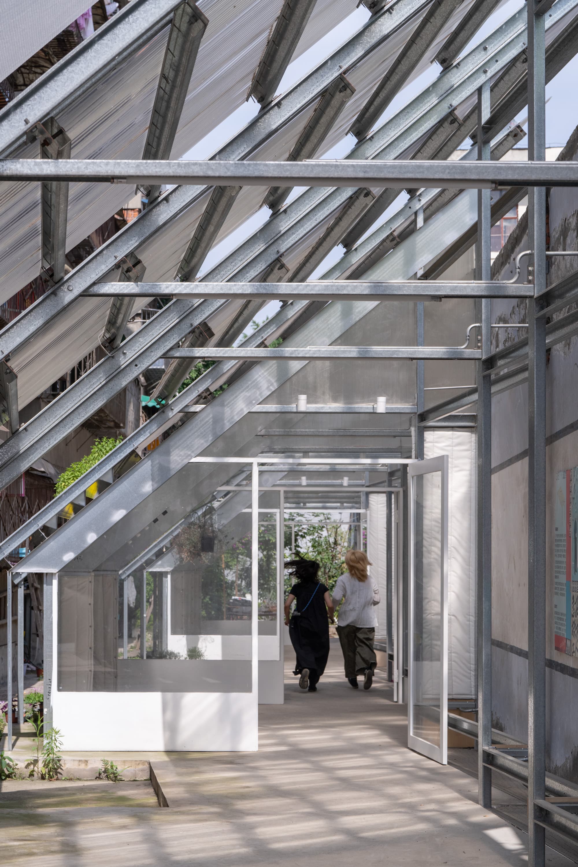 © YIIIE Architects